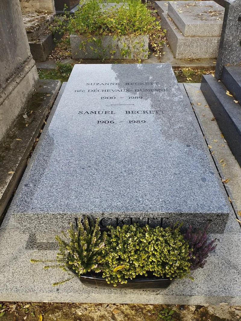 Photographie : la tombe de Samuel Beckett au cimetière du Montparnasse