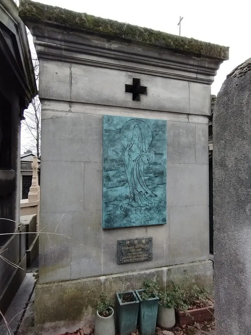 Photographie : la tombe de Shi Pei Pu au cimetière du Père-Lachaise