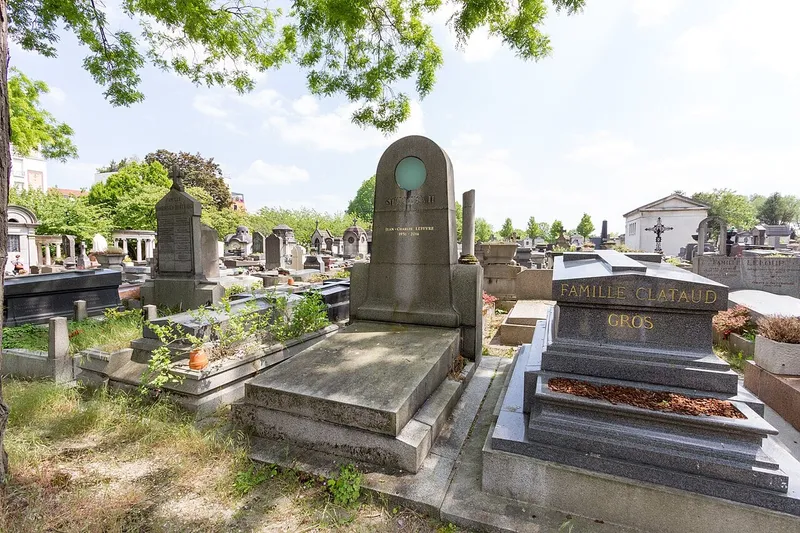 Photographie : la tombe de Stuart Merrill au cimetière du Père-Lachaise