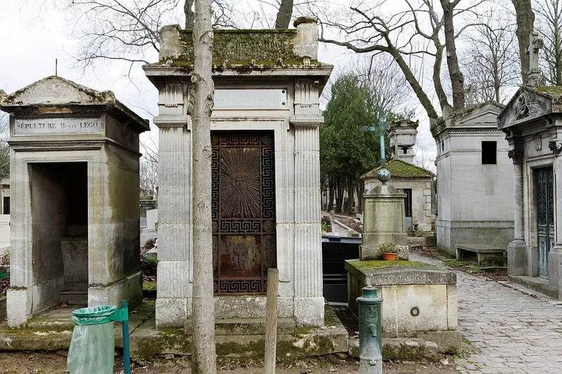 Photographie : la tombe de Charles Xavier Thomas de Colmar au cimetière du Père-Lachaise