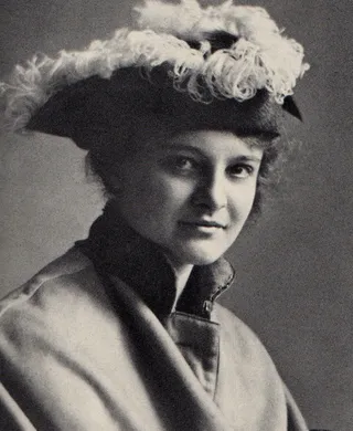 Dorothy Pound