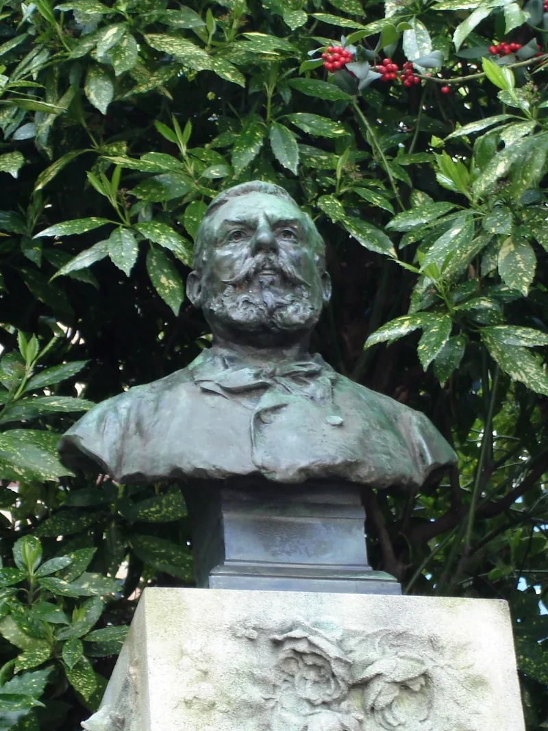 Ernest Rousselle