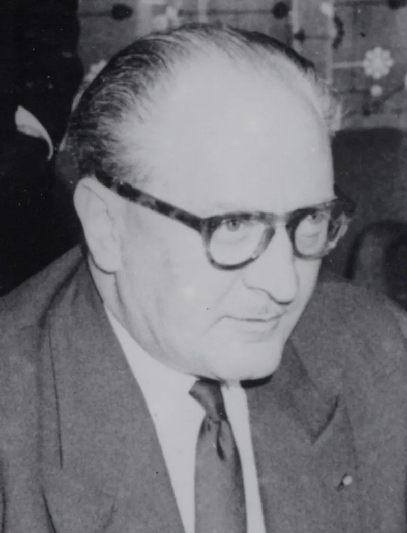 Guy Mollet
