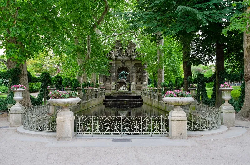 La fontaine Médicis, Jardin du Luxembourg, 2013. Crédit : Shepard4711, Wikipédia