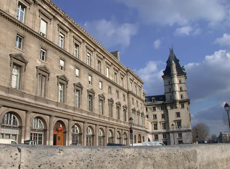 Le quai des Orfèvres et le Palais de Justice