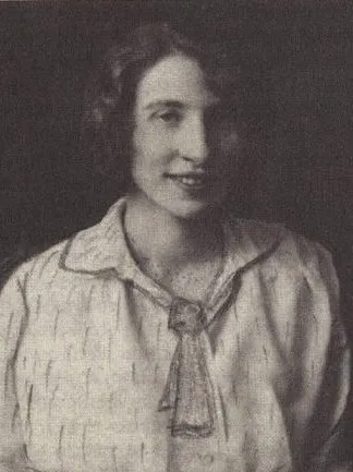 Léona Delcourt