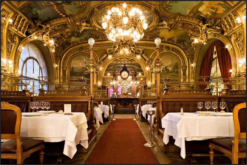 Train bleu Gare de Lyon