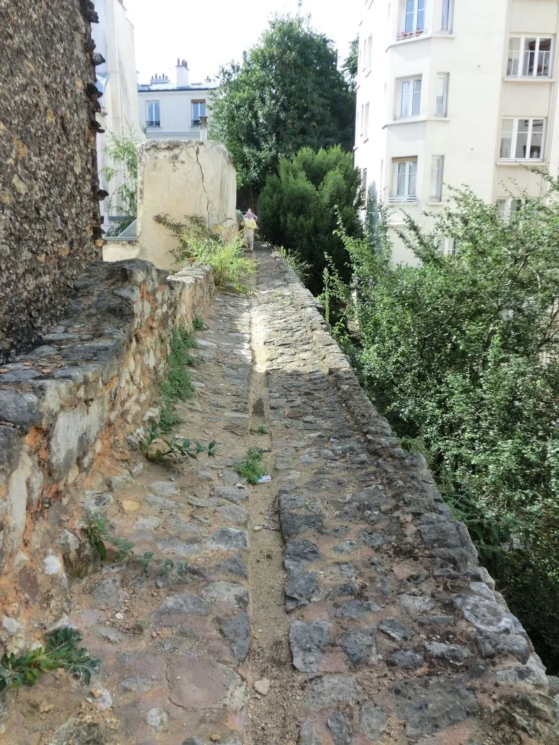 Enceinte de Philippe Auguste, 3 rue Clovis