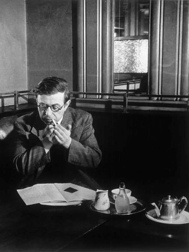 Jean-Paul Sartre, au café de Flore