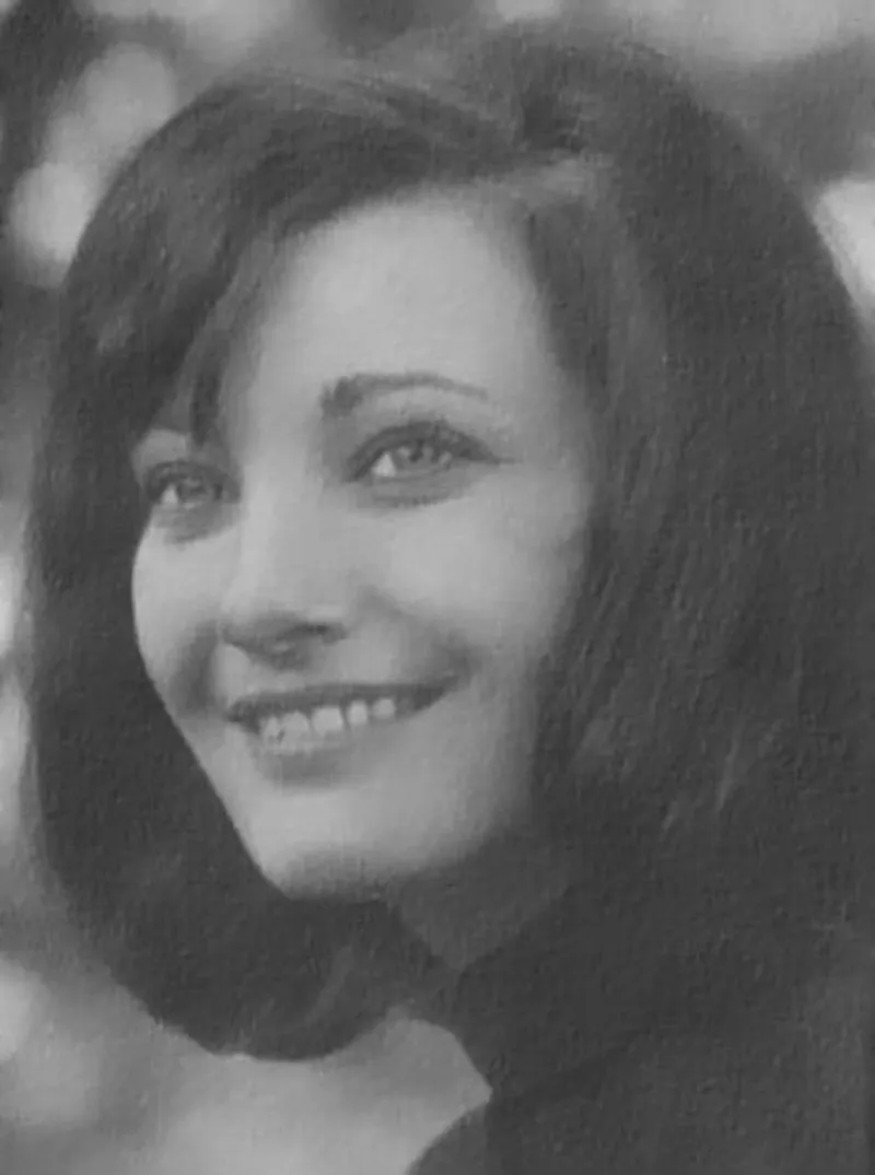 Anne Vanderlove