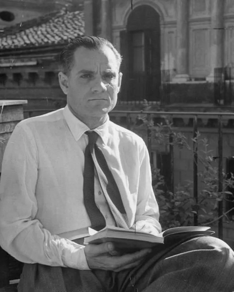 Alberto MORAVIA