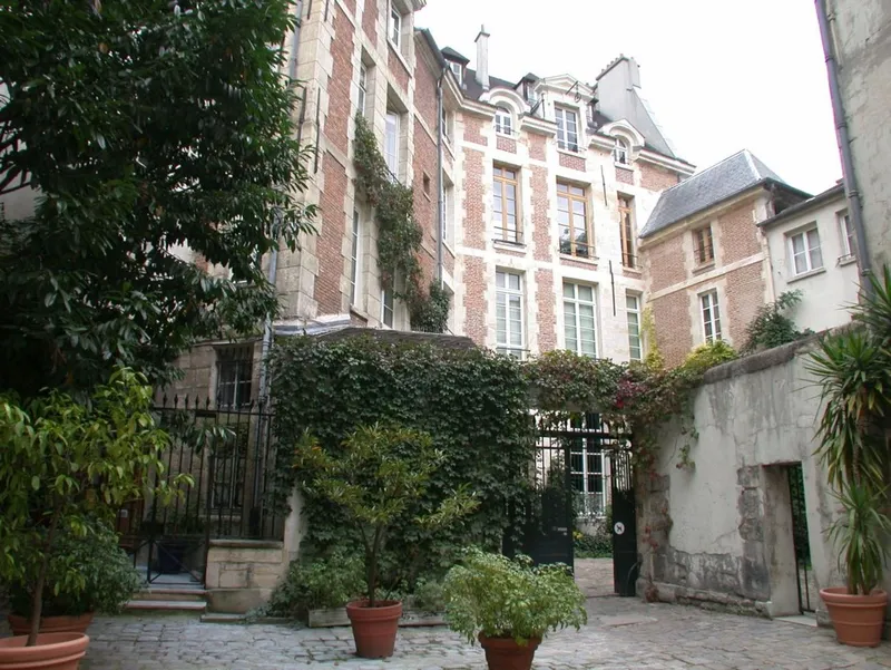 La cour de Rohan