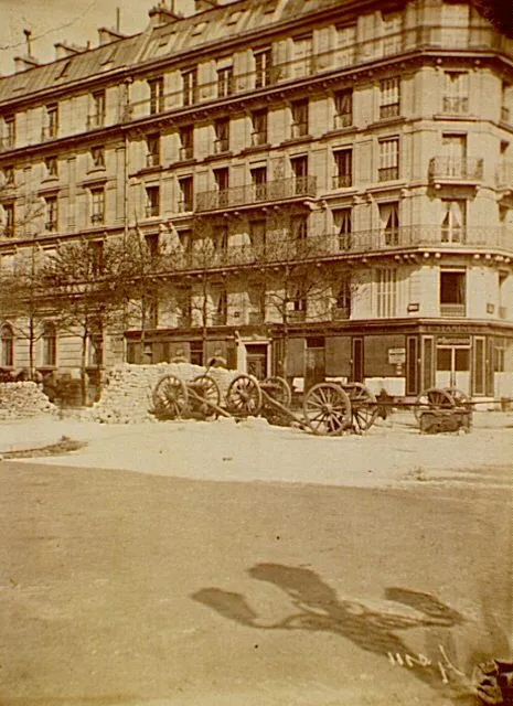 !!! Barricade de la Commune