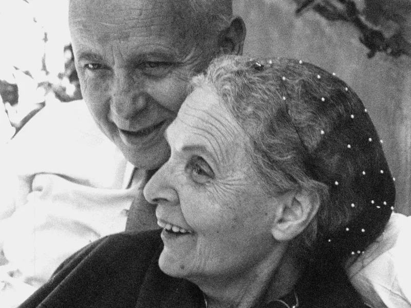 Louis ARAGON avec Elsa TRIOLET