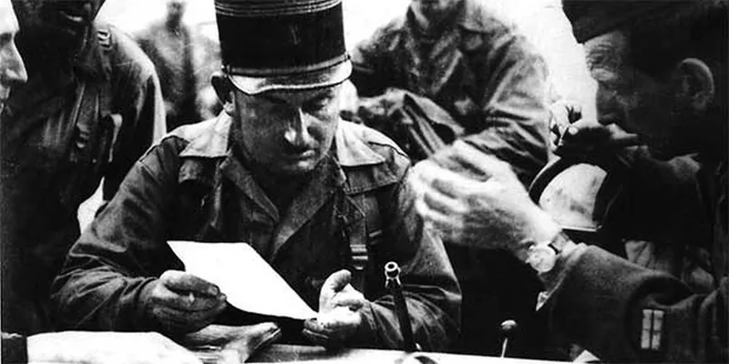 Amado GRANELL, lieutenant, avec le capitaine Dronne