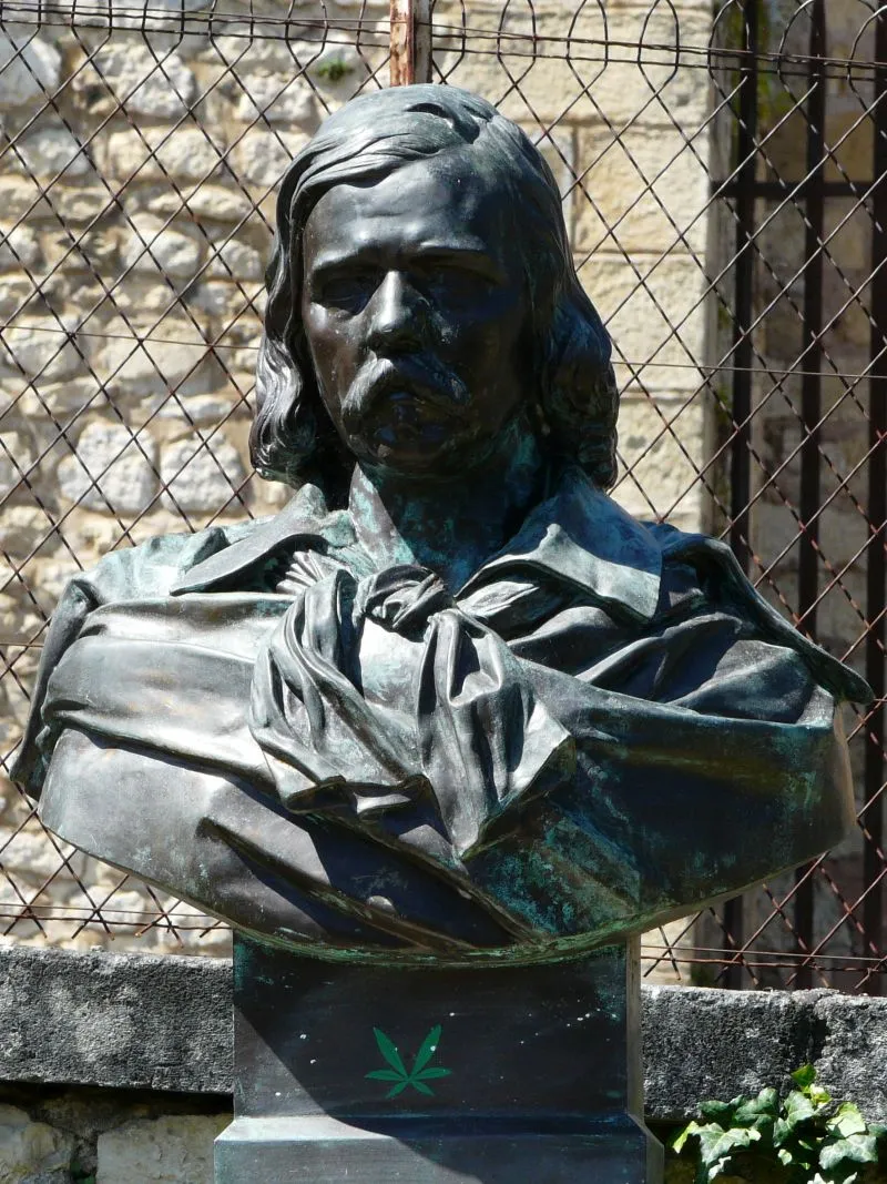 Pierre LACHAMBEAUDIE, par Philippe Félix Dupuis. Son buste à Montignac, Dordogne