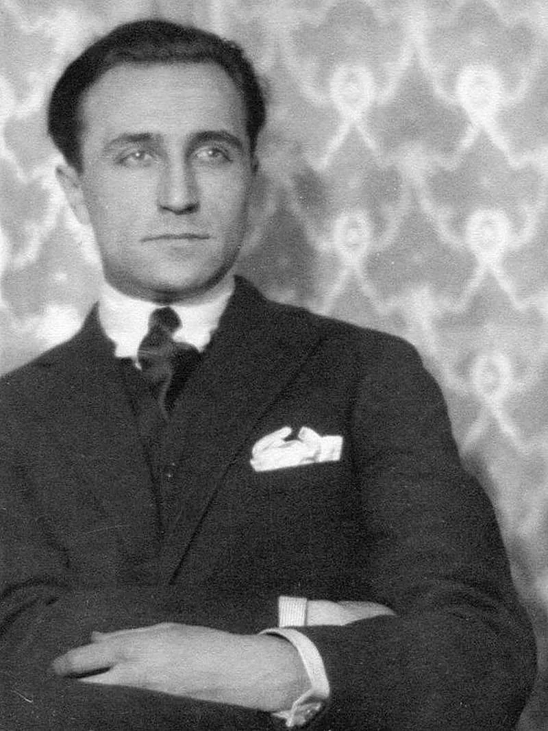 Jacques RIGAUT
