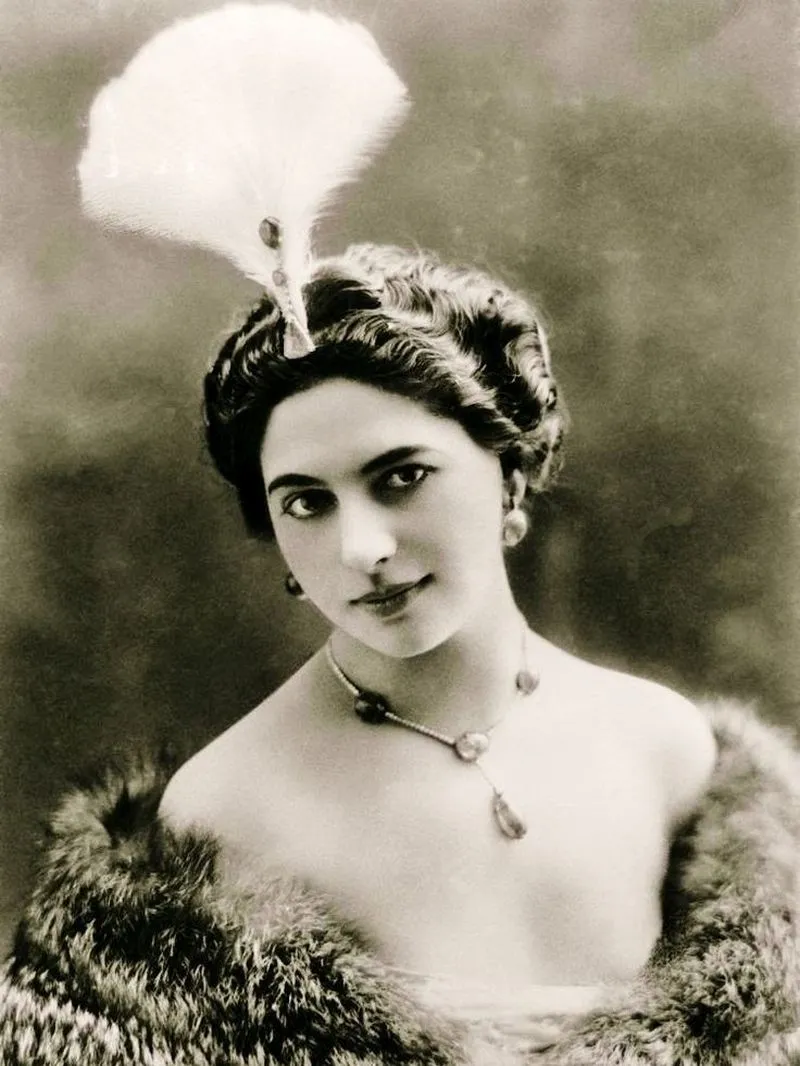 MATA-HARI