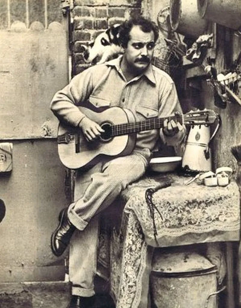 Georges BRASSENS