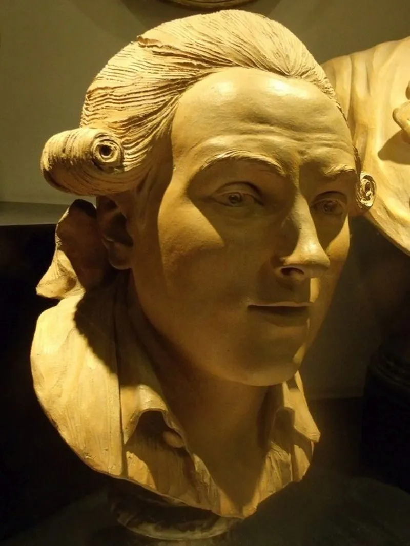 Robespierre Augustin