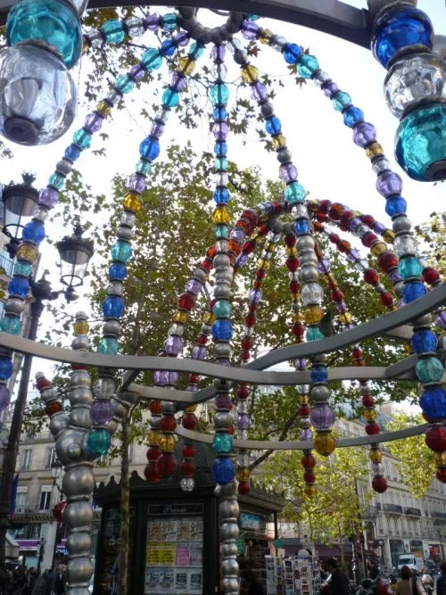 Bouche de métro Othoniel