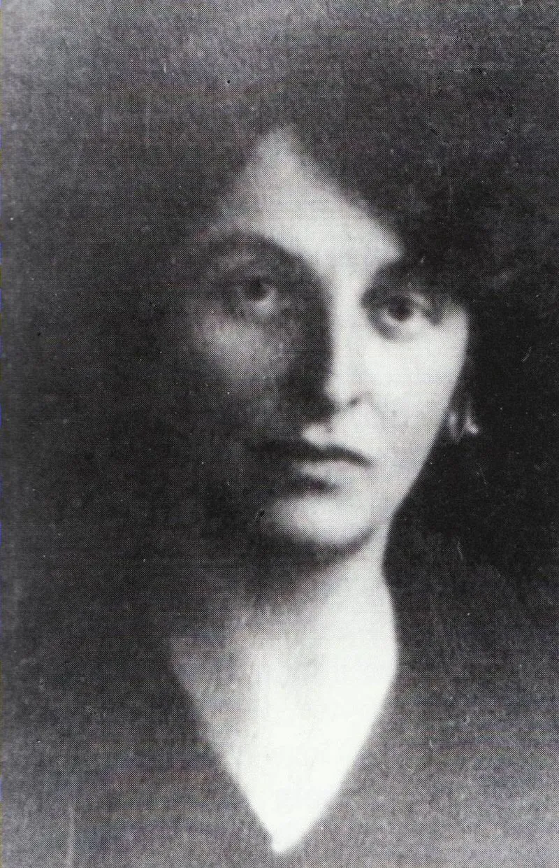 Inès ARMAND