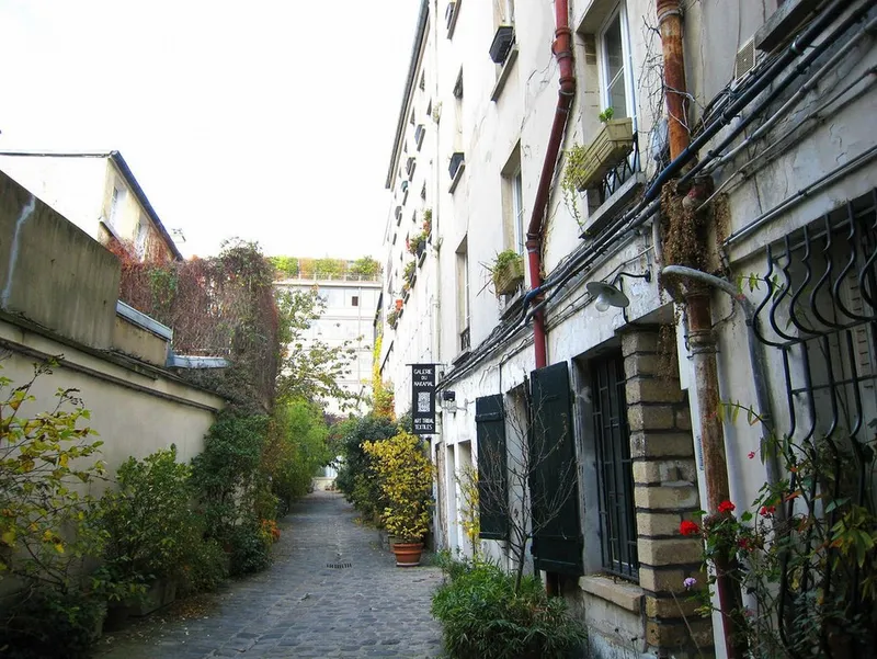 La cour Delépine