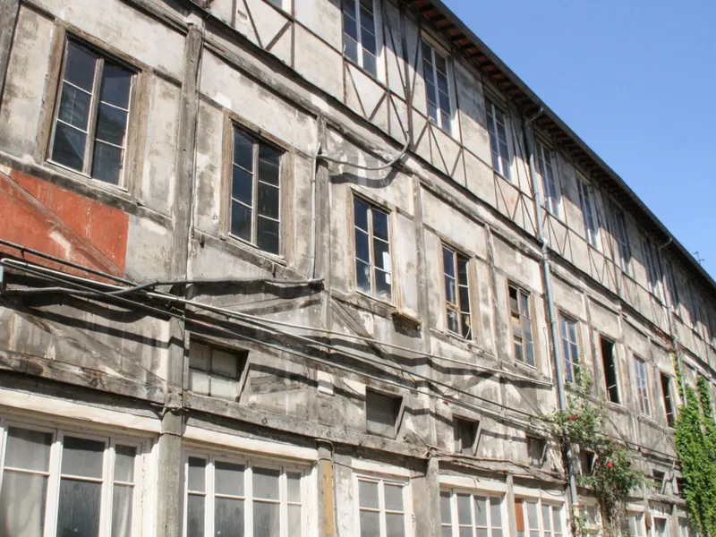 La cour de l'Industrie