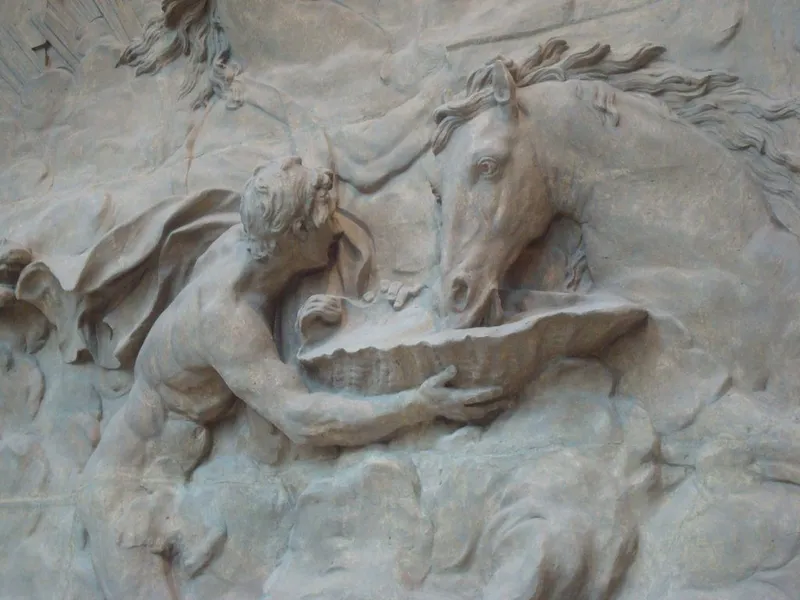 Hôtel de Rohan Haut relief
