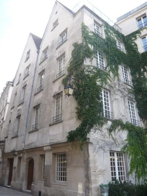Façade