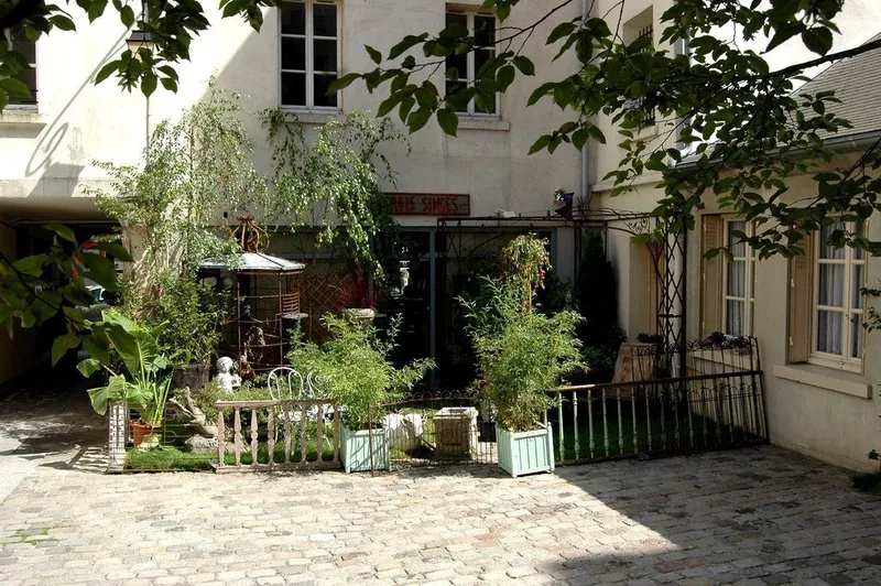 Village St Paul