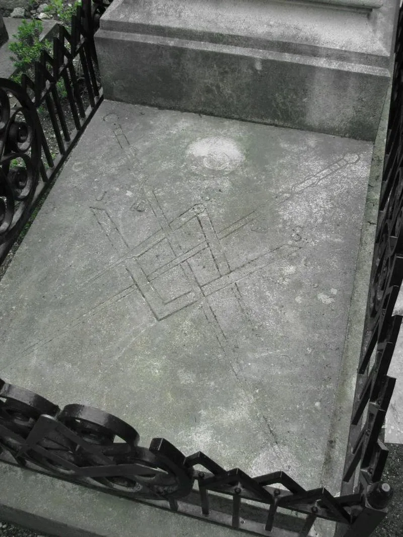 La tombe d'Agricol Perdiguier, 85e division.