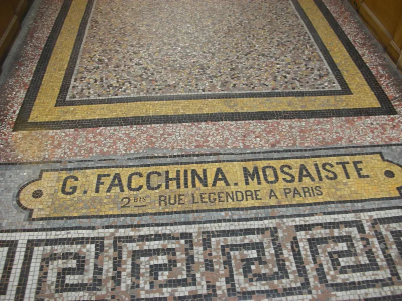 Galerie Vivienne — Les mosaïques de Facchina