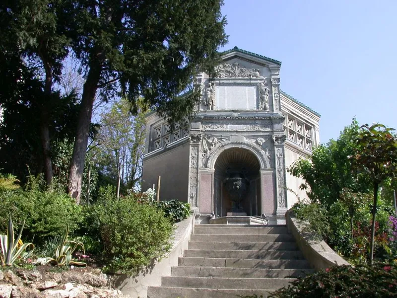 Un château d'eau voué au culte du vin…