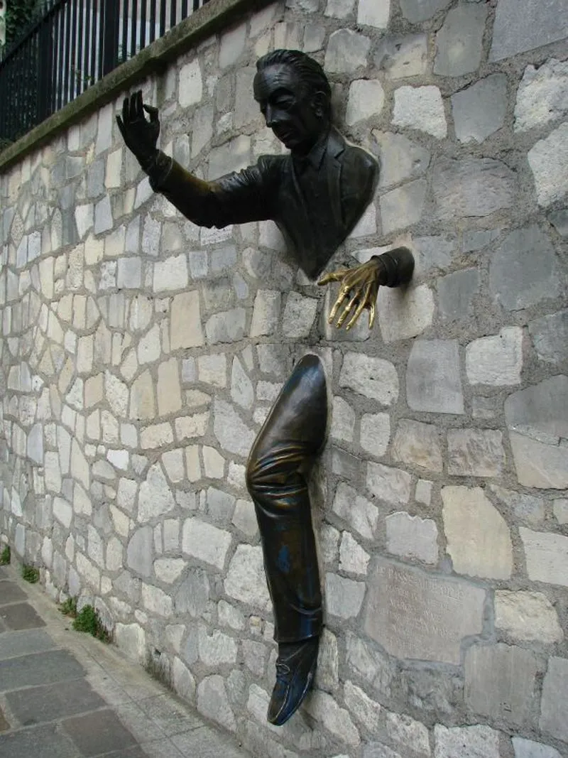 Marcel Aymé — le Passe-muraille de Jean Marais