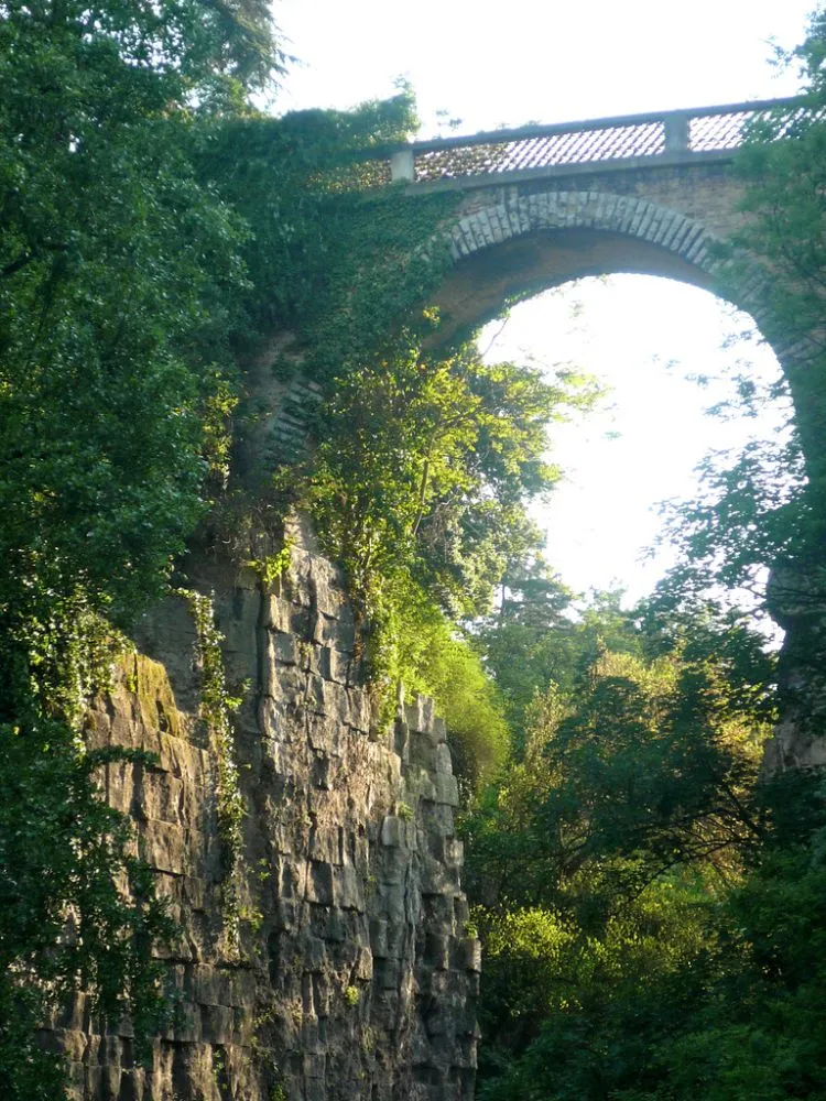 Le pont des suicidés