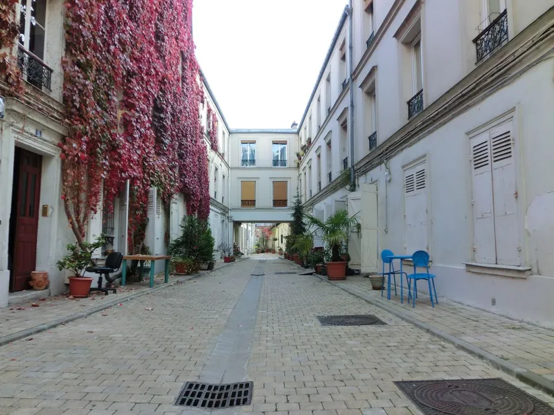 Cour du 397 rue des Pyrénées, demeure de Flourens