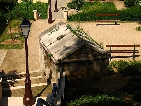 Regard de la Roquette