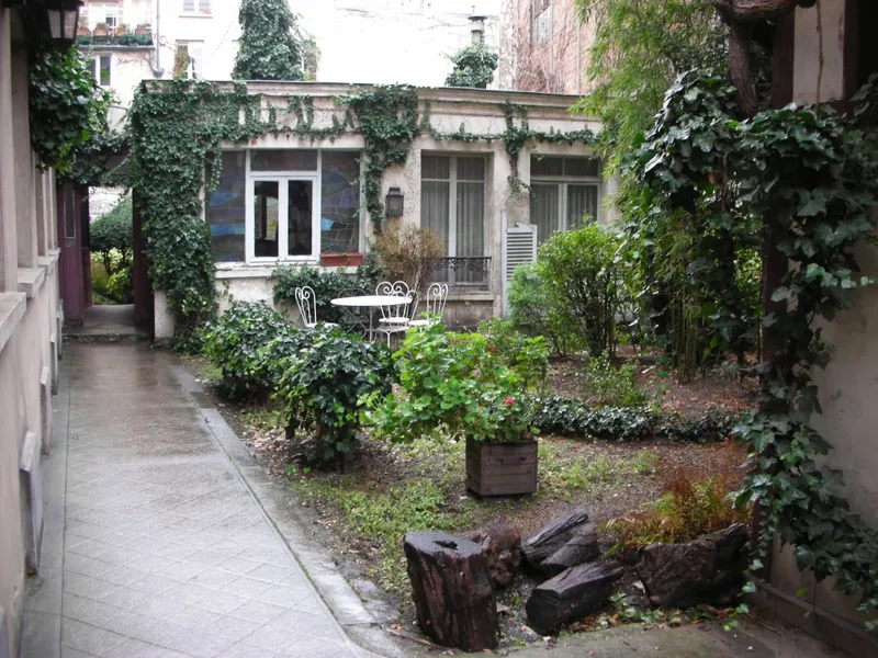 Cour du 187